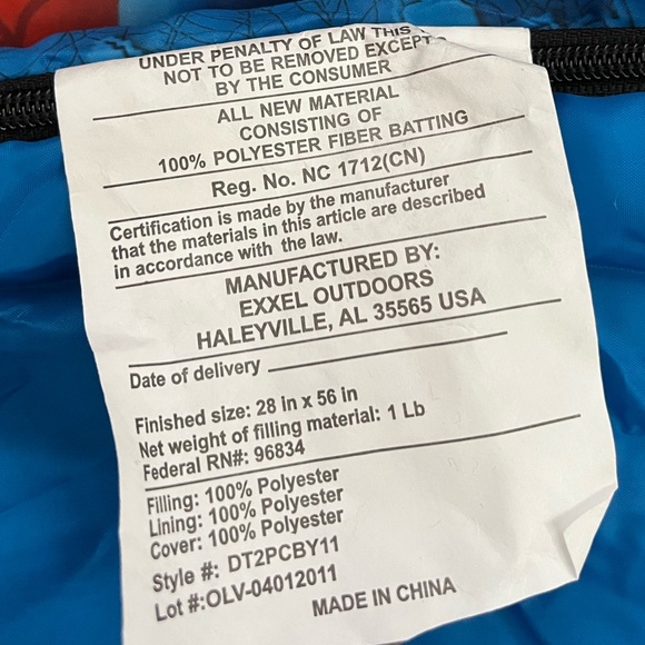 Spider-Man 2-Piece Set Backpack and Sleeping Bag Disney NWOT - Picture 11 of 11